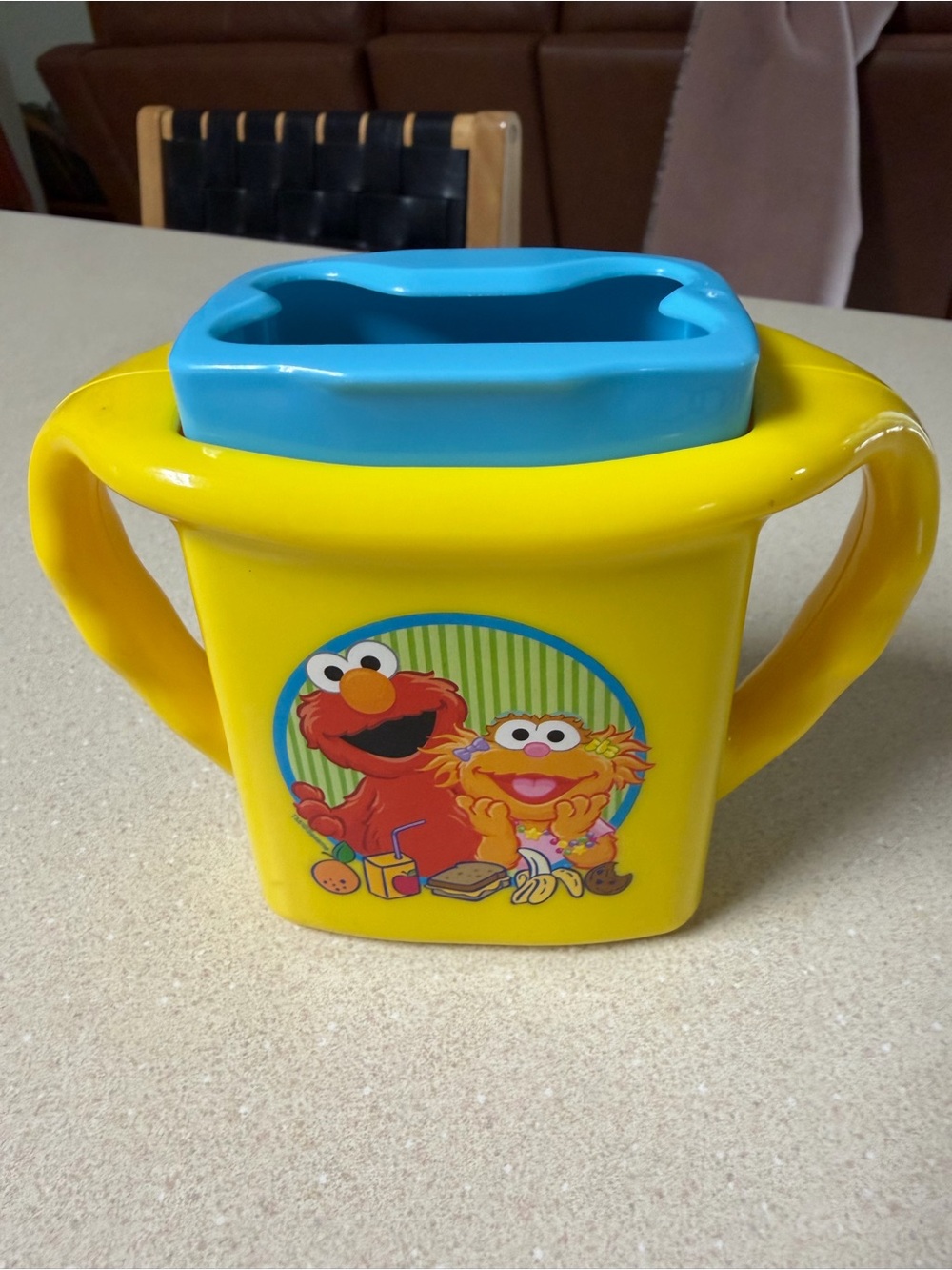 Sesame street juice box hold